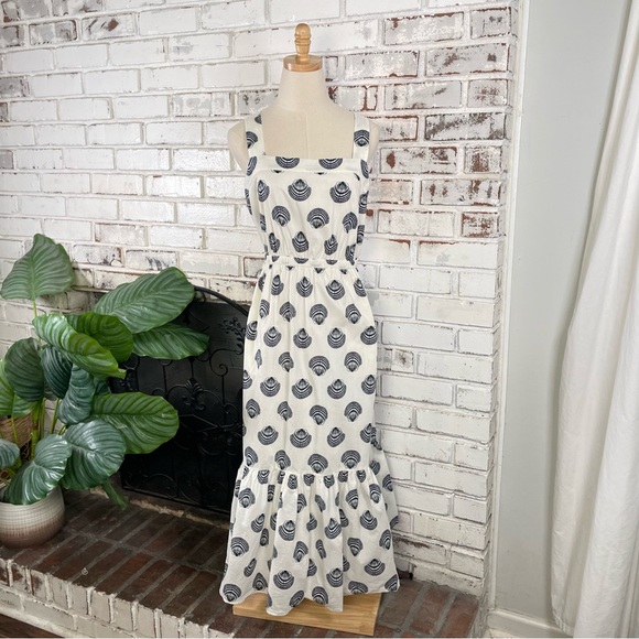 J. Crew Dresses & Skirts - J. Crew Off White Navy Shell Pattern Square Sleeveless A-Line Cotton Maxi Dress